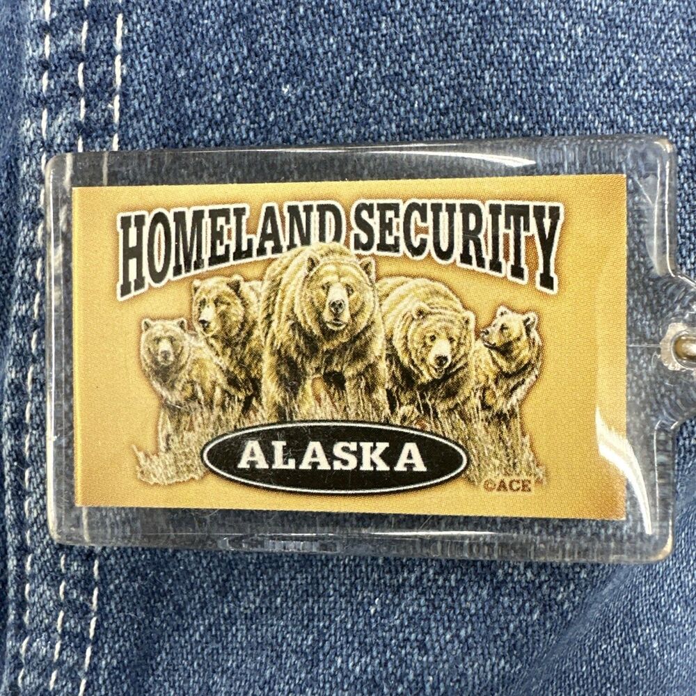Alaska Homeland Security Bears Keychain Souvenir Wildlife Novelty Vintage Style